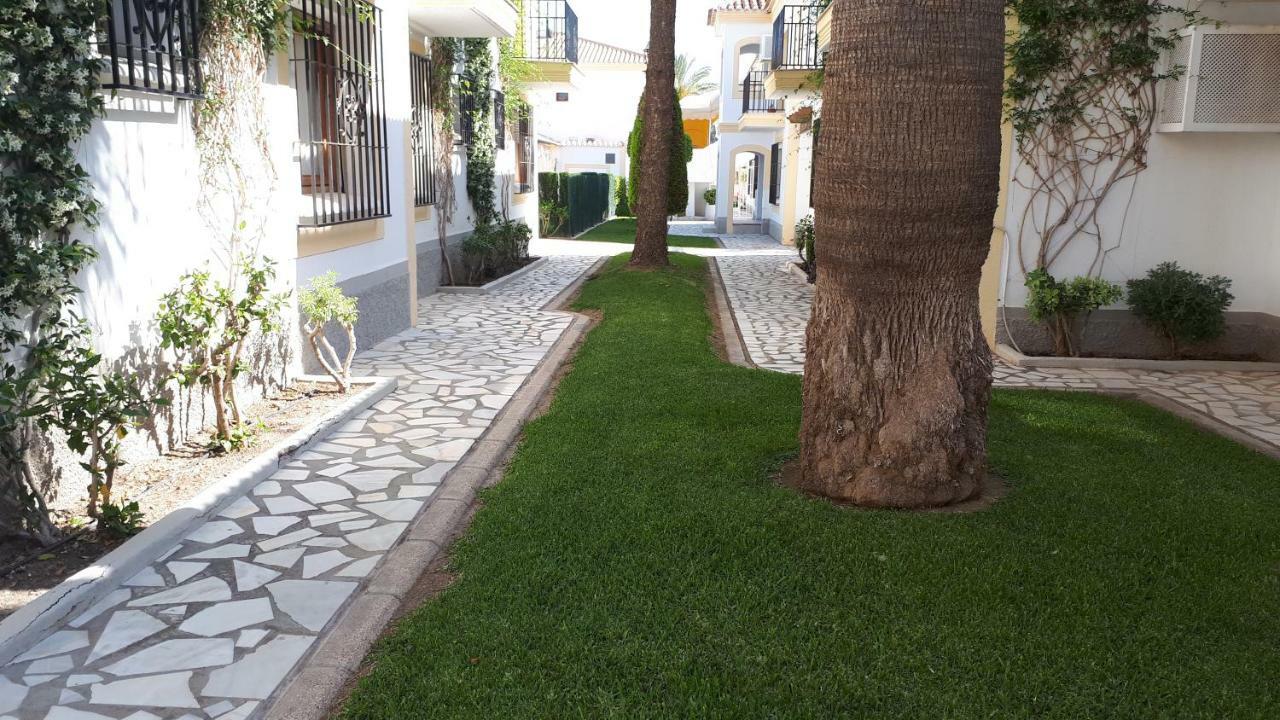Apartamento Primera Linea De Playa Las Marinas Vera Exterior photo
